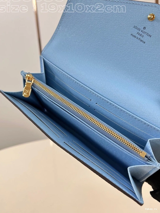 SARAH WALLET-19*10.5*2cm Louis Vuitton 0812